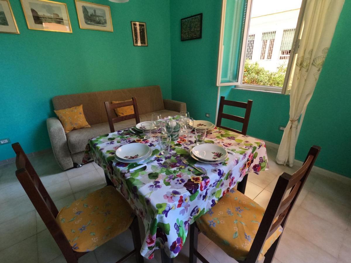 Casa Elsi Appartement Ostia Buitenkant foto
